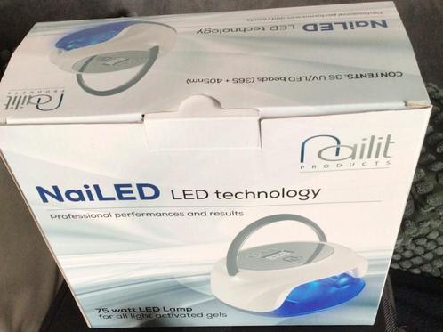Led/uv lamp Naillit manicure, Elektronische apparatuur, Persoonlijke Verzorgingsapparatuur, Gebruikt, Hand- en Voetverzorging