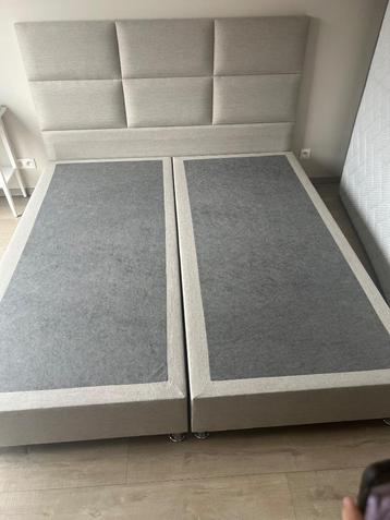 Lit 180cmx200cm sans matelas  beschikbaar voor biedingen