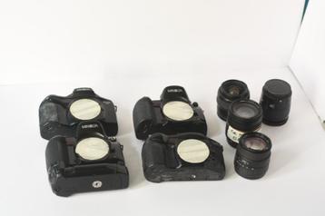 Lot Minolta Camera's en Lenzen beschikbaar voor biedingen