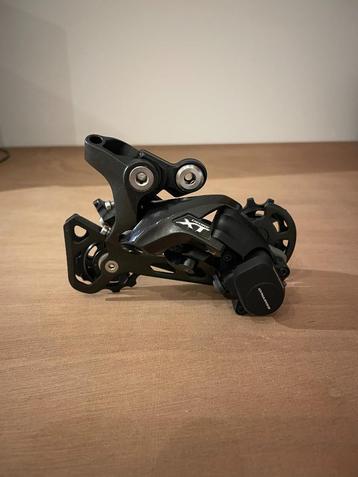 Shimano Deore XT achterderailleur RD-M8000-GS beschikbaar voor biedingen