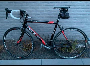 Racefiets Red Bull pro SL beschikbaar voor biedingen
