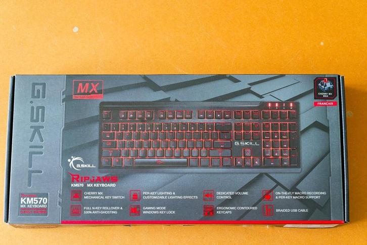 Gaming-toetsenbord: G.Skill Ripjaws KM570 MX, Computers en Software, Toetsenborden, Gebruikt, Azerty, Bedraad, Gaming toetsenbord