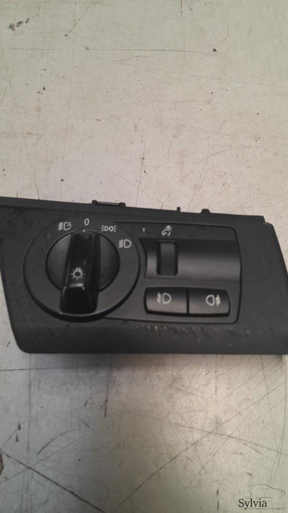 Lichtschakelaar Xenon BMW X3 Serie E83 61313420285 3420285, Auto-onderdelen, Dashboard en Schakelaars, BMW, Gebruikt, Ophalen of Verzenden