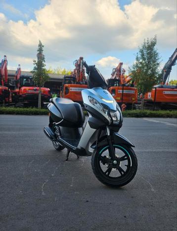 Peugeot Kisbee Streetline 50cc klasse B 4 takt 2021 8710 km beschikbaar voor biedingen