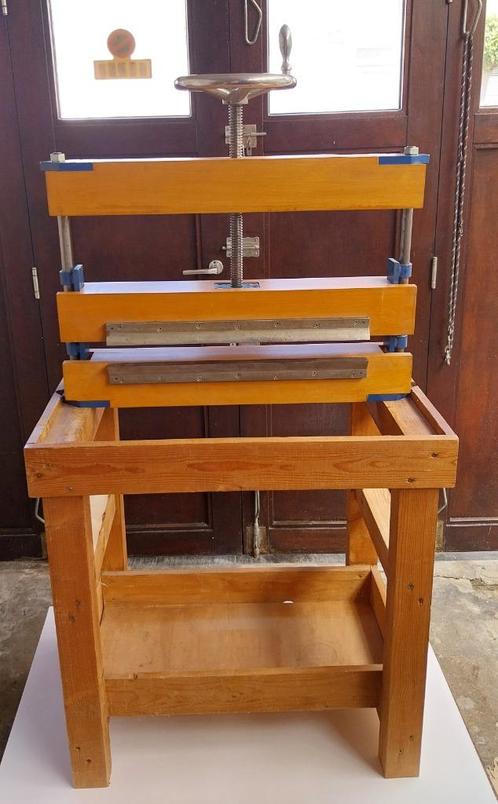Boekbinden mooie degelijke combiné boekenpers, Antiek en Kunst, Antiek | Gereedschap en Instrumenten, Ophalen