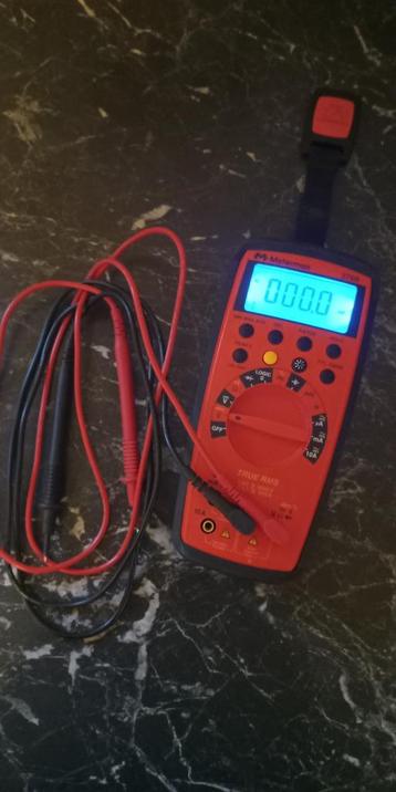 Proffesionele Multimeter en Aardweerstand tester (aarding)  beschikbaar voor biedingen