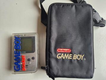 Nintendo game boy pocket + case + hoes beschikbaar voor biedingen