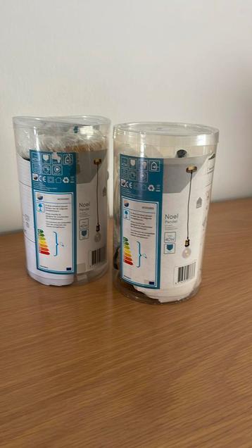 2 moderne pendels/hanglampen beschikbaar voor biedingen