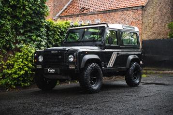Land Rover Defender 90 COUNTY