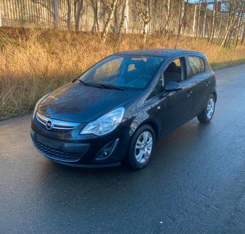 Opel Corsa • 1.2Benzine • 2013 • 130.000Km • Airco, Euro 5, Bedrijf, Handgeschakeld, 5 deurs