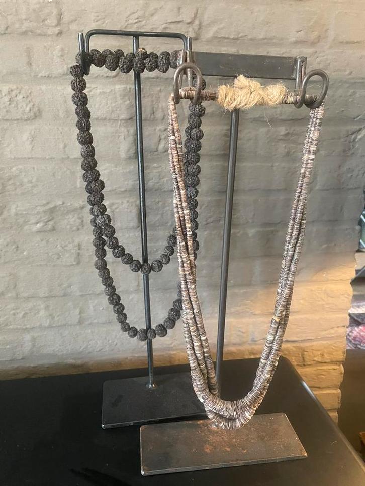Statief met kettingen, Huis en Inrichting, Woonaccessoires | Overige, Ophalen of Verzenden