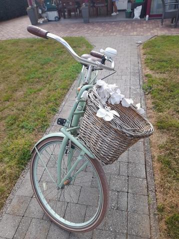 Mooie meisjes fiets  beschikbaar voor biedingen