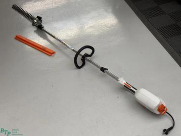 Stihl HLE71 gebruikte lange steel stok heggenschaar elektris beschikbaar voor biedingen
