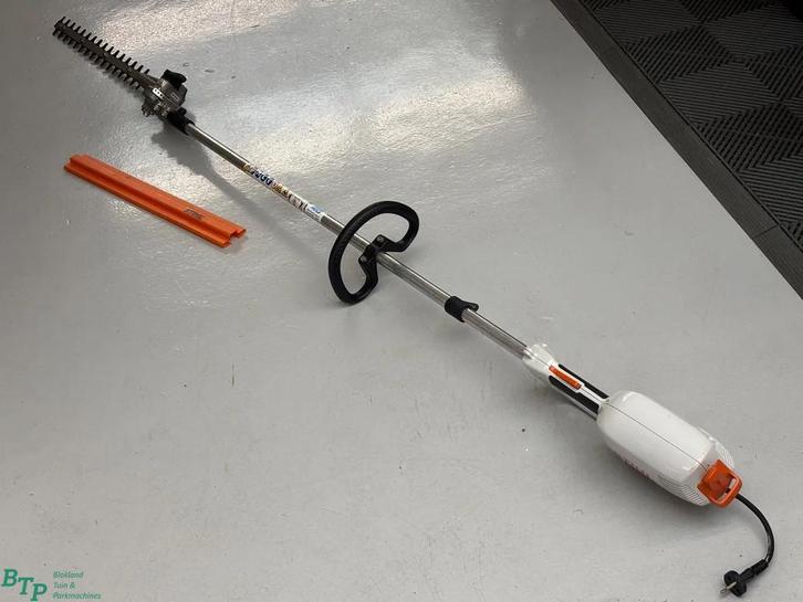 Stihl HLE71 gebruikte lange steel stok heggenschaar elektris, Antiek en Kunst, Antiek | Gereedschap en Instrumenten