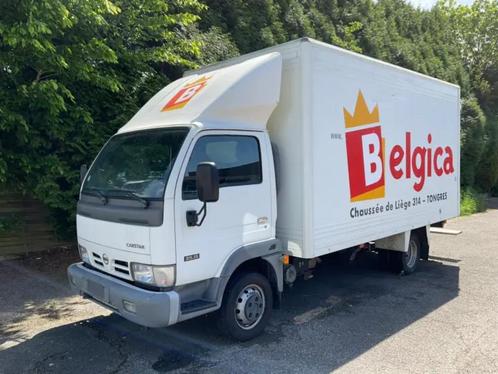 Nissan Cabstar 2006, Auto's, Bestelwagens en Lichte vracht, Bedrijf, Radio, Nissan, Diesel, Euro 3, 2 deurs, Handgeschakeld, Wit