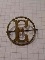 Ancienne broche lettre E datant du début 20ème siècle, Enlèvement ou Envoi, Autres matériaux, Broche