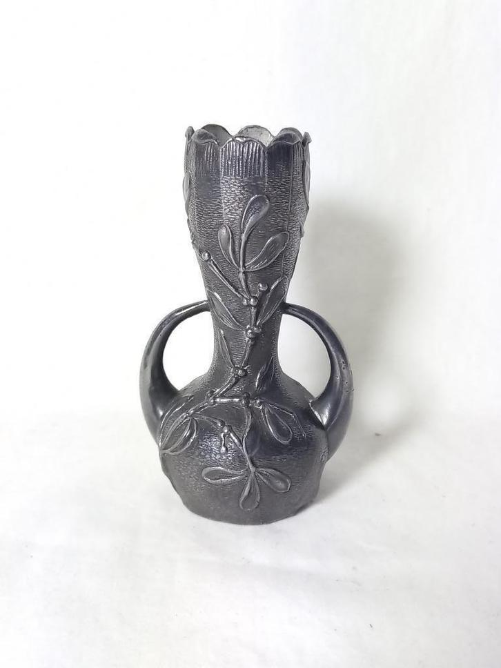 Miniatuur vaasje in art nouveau stijl, Antiek en Kunst, Antiek | Vazen, Ophalen of Verzenden