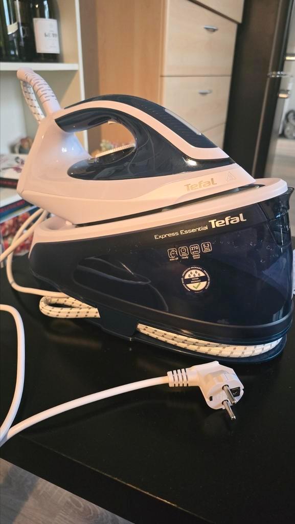Tefal Express Essential stoomstrijkijzer/ in Garantie+bewijs, Electroménager, Fers à repasser & Planches à repasser, Comme neuf