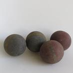 Lot vintage de 4 boules en bois, boules de pétanque 1930, Enlèvement ou Envoi