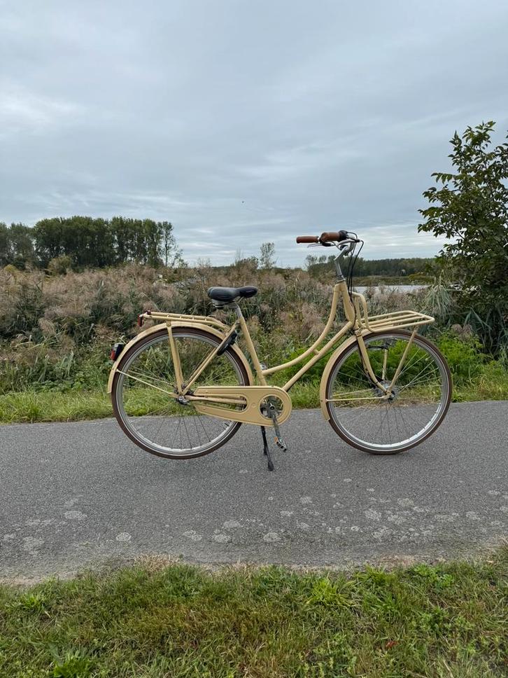 Achielle damensfiets, Fietsen en Brommers, Fietsen | Dames | Damesfietsen, Zo goed als nieuw, Overige merken, Versnellingen, Ophalen of Verzenden