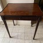 Table bois naturel époque Louis XVI 79-75-56 cm, Ophalen