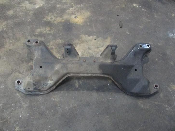 SUBFRAME VOOR Nissan 100 NX (01-1970/-), Auto-onderdelen, Ophanging en Onderstel, Nissan, Gebruikt