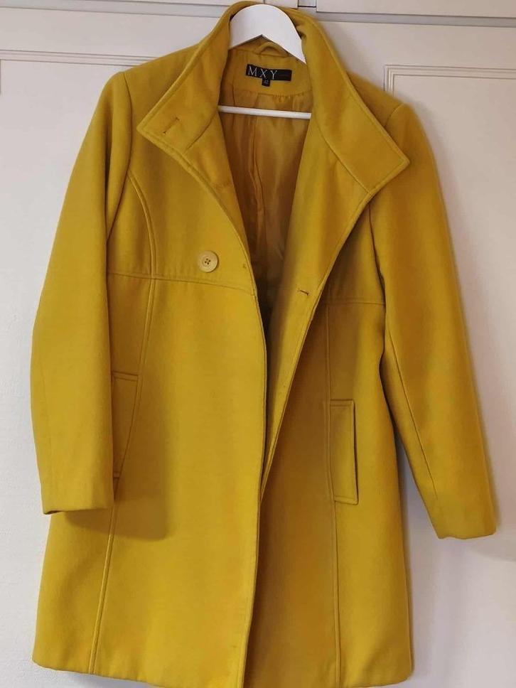 Mantel dames Okergeel, Kleding | Dames, Jassen | Winter, Zo goed als nieuw, Geel, Ophalen of Verzenden