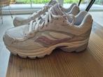 Saucony sneakers dames omni 9 maat 37,5, Ophalen, Overige kleuren, Zo goed als nieuw, Sneakers