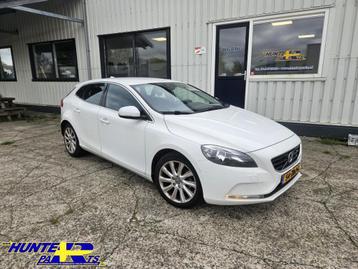 Volvo V40 1.6 D2 Summum Kleurcode 614 beschikbaar voor biedingen