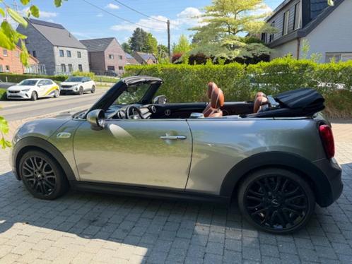 mini cooper S cabrio full option, Auto's, Mini, Particulier, Cabrio, Benzine, Euro 6, Cabriolet, 2 deurs, Handgeschakeld, Zilver of Grijs