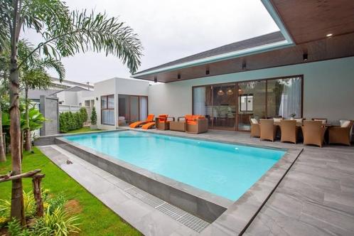 Schitterende villa met 4 slaapkamers, terras en parkeerpl, Vakantie, Vakantiehuizen | Spanje, Costa Blanca, Aan zee, 3 slaapkamers