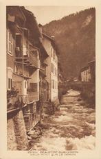 FRANCE - Beaufort-sur-Doron : Vieux Pont sur le Doron, Collections, Envoi, Non affranchie, France