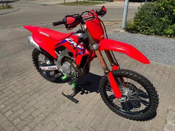 honda crf 450 NIEUWSTAAT!29 echte draaiuren! beschikbaar voor biedingen