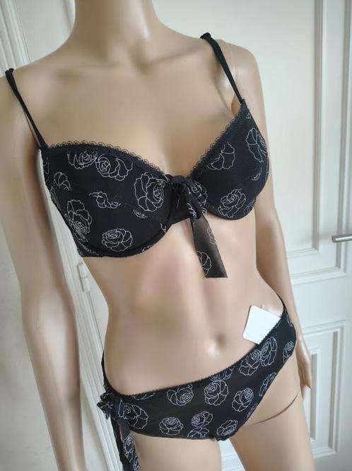 nieuw lingerie setje, Kleding | Dames, Ondergoed en Lingerie, Setje, Zwart, Verzenden