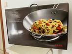 AEG Fusion wok - nieuw en ongebruikt in de verpakking, Huis en Inrichting, Keuken | Potten en Pannen, Inox, Inductieplaat, Nieuw