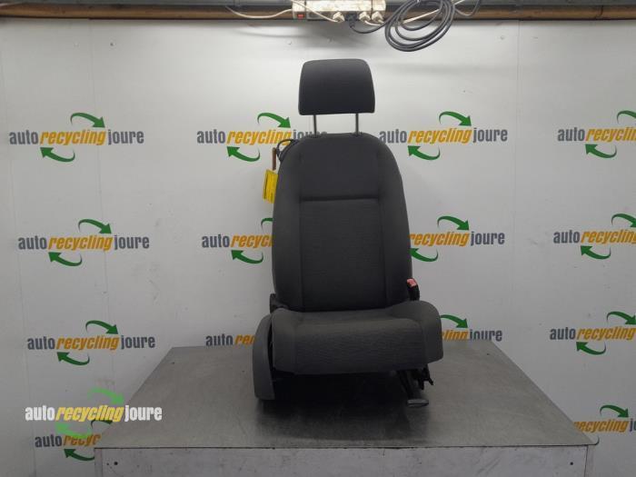 Stoel rechts van een Volkswagen Golf, Auto-onderdelen, Interieur en Bekleding, Volkswagen, Gebruikt, 3 maanden garantie