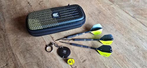 Target 975 Swiss point 23g + bijhorende case, Sport en Fitness, Darts, Gebruikt, Pijlen, Ophalen