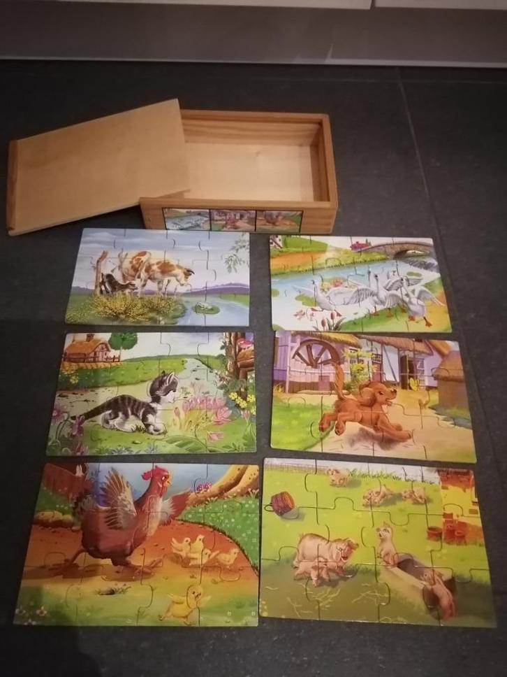 4 diverse houten puzzels en puzzeldozen, Enfants & Bébés, Jouets | Jouets en bois, Utilisé, Autres types, Enlèvement