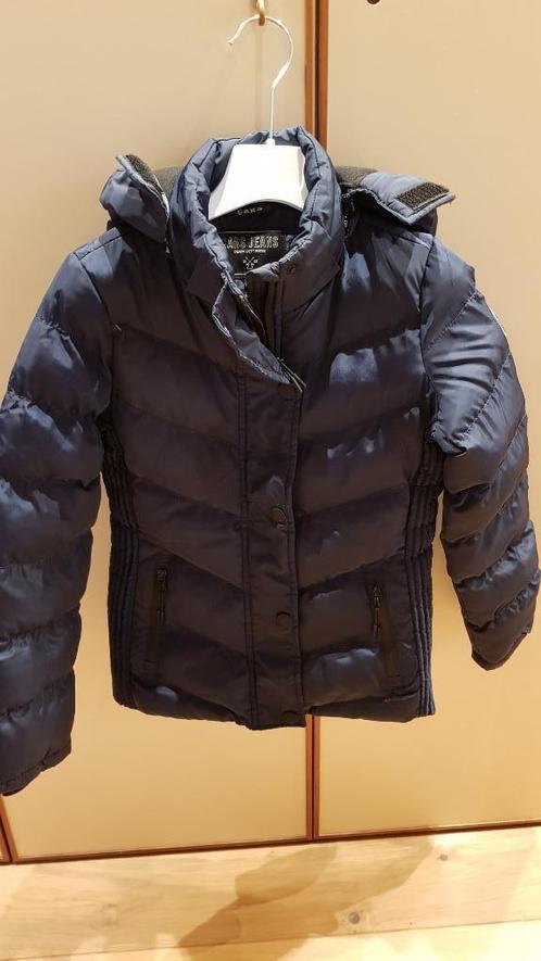 Winterjas Meisje maat Cars, Kinderen en Baby's, Kinderkleding | Maat 140, Zo goed als nieuw, Meisje, Jas, Ophalen of Verzenden