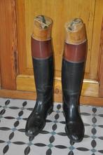 Antieken lederen rijtuiglaarzen met houten mallen., Antiquités & Art, Curiosités & Brocante, Envoi