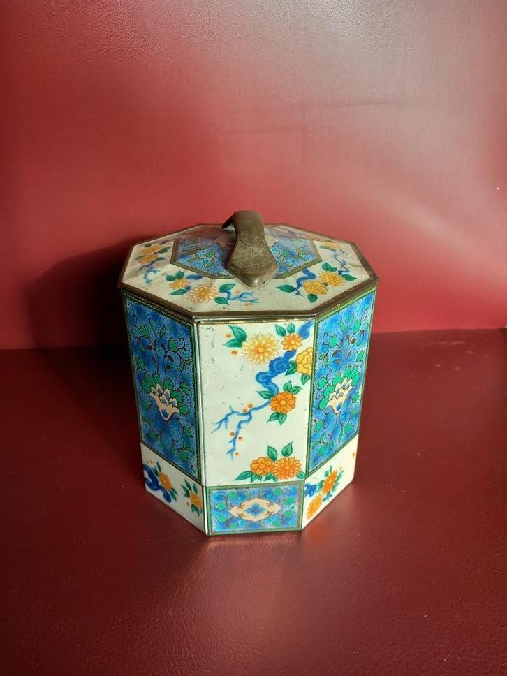 Boîte à biscuits en étain (1930), Collections, Boîte en métal, Utilisé, Enlèvement