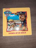 Paw patrol stenen op de rails, Ophalen, Zo goed als nieuw