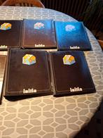 Initia boeken/mappen 8 stuks, Boeken, Ophalen