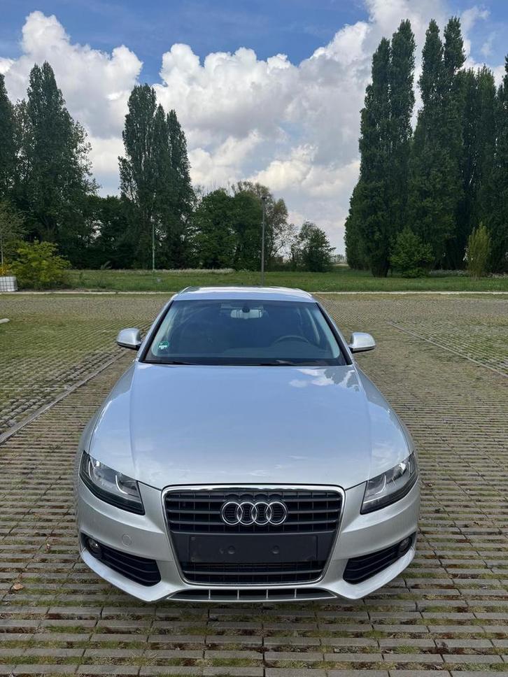 Audi A4 B8 Sedan 1.8 TFSI - 118 KW - Benzine, Auto's, Audi, Bedrijf, A4, ABS, Adaptive Cruise Control, Airbags, Airconditioning