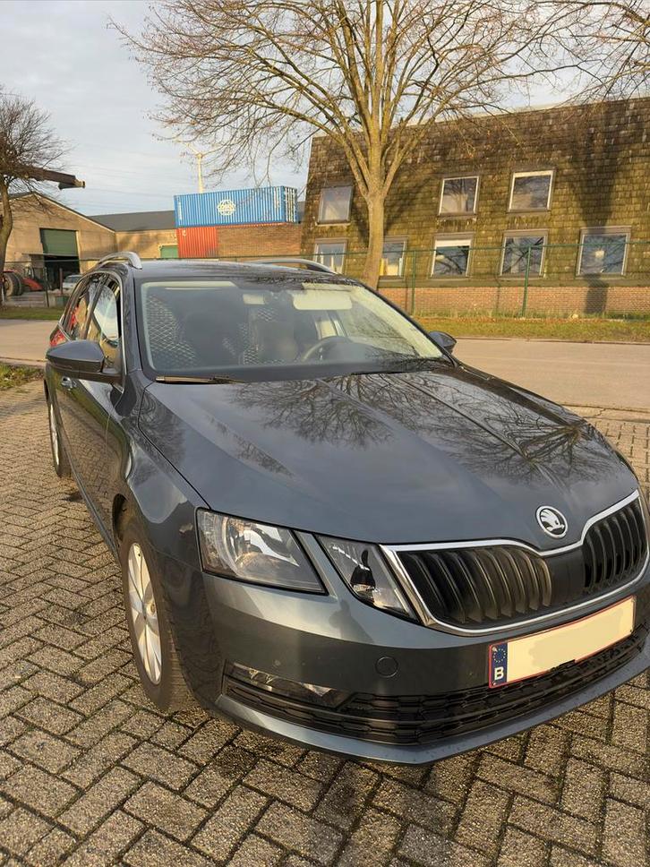 Skoda Octavia 1.5 - 2020, Autos, Skoda, Particulier, Octavia, ABS, Essence, 5 portes, Automatique, Enlèvement