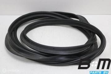 Achterkleprubber Audi A3 8V Limo 8V5827705E beschikbaar voor biedingen