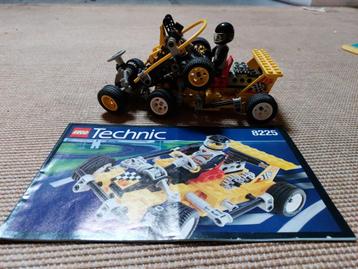 Lego 8225 technic Road Rally V + extra auto beschikbaar voor biedingen