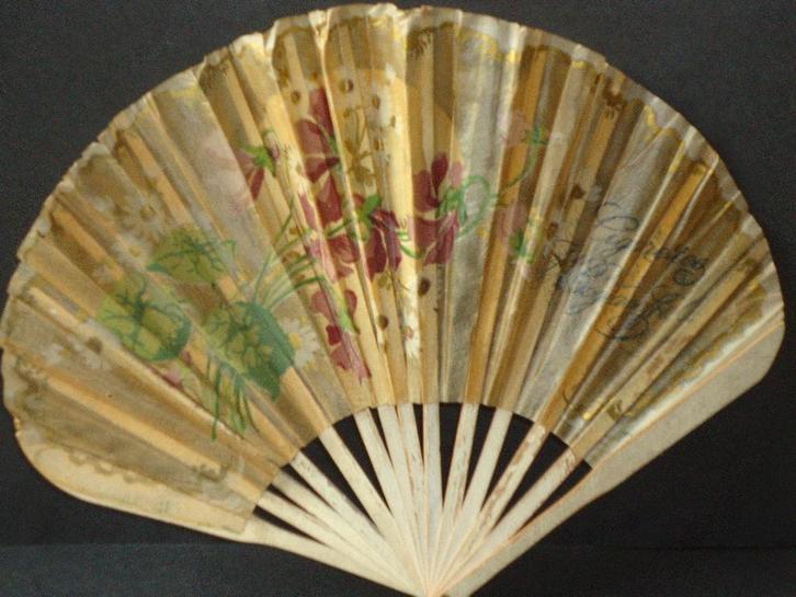 antieke reclame waaier BOGDANOFF cigarettes sigaretten PUBLI, Verzamelen, Rookartikelen, Aanstekers en Luciferdoosjes, Ophalen of Verzenden