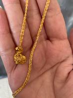 18k gouden halsketting met hanger, Handtassen en Accessoires, Kettingen, Ophalen, Met hanger, Zo goed als nieuw, Goud