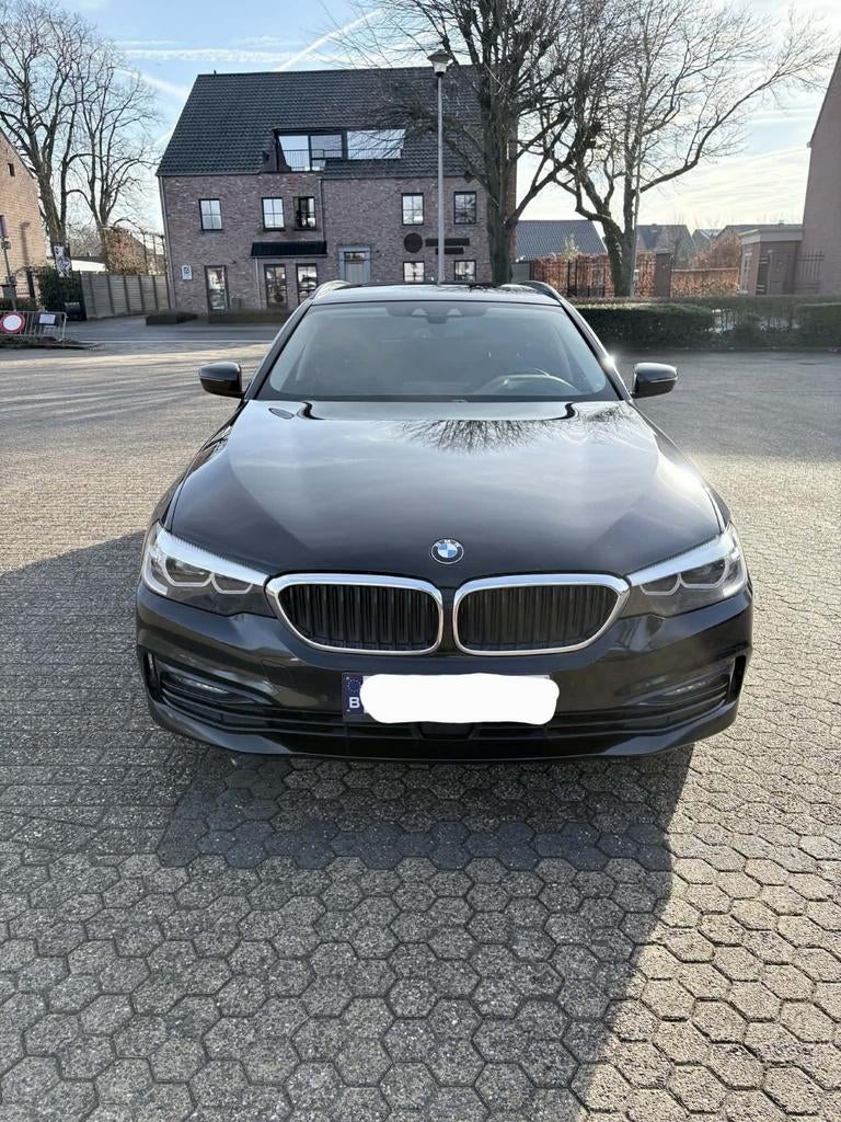 BMW 530d 6 cylinder "Lichte Vracht", Auto's, BMW, Particulier, 5 Reeks, ABS, Achteruitrijcamera, Adaptieve lichten, Adaptive Cruise Control